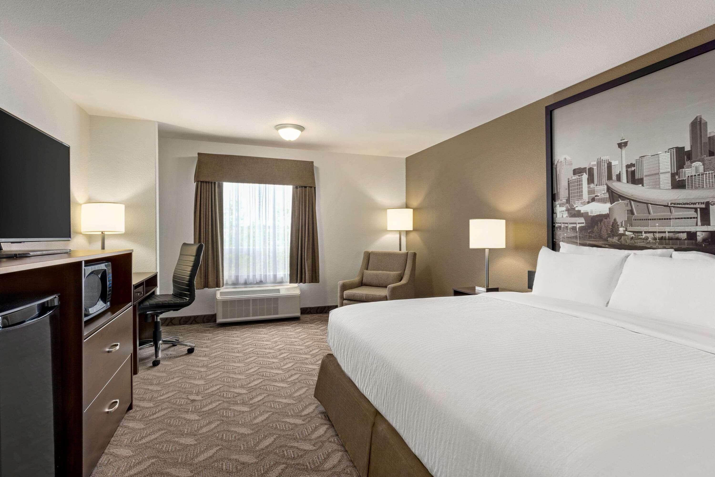Super 8 By Wyndham Calgary Shawnessy Area Hotel Ngoại thất bức ảnh